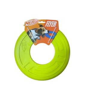 Nerf Dog Flyer Rubber‎ Flying Disc Dog Toy Neon Green 1551 GP 1111-2096 NEW